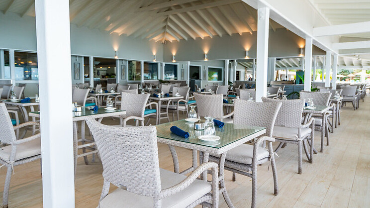 Pineapple Beach Club